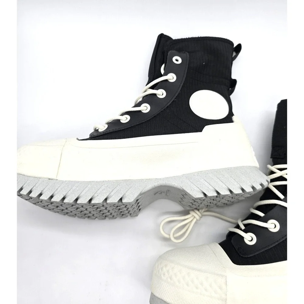 Converse Chuck Taylor All Star Waterproof Lugged Hi Black White Unisex NWOB